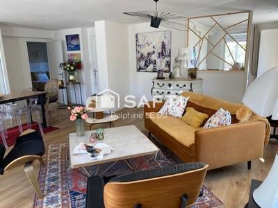 Maison - 148 m² - 6 pièces