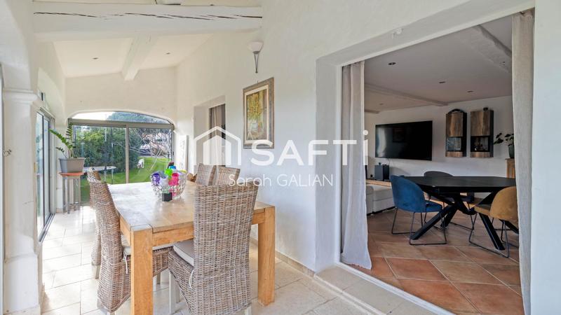 Maison - 187 m² - 6 pièces