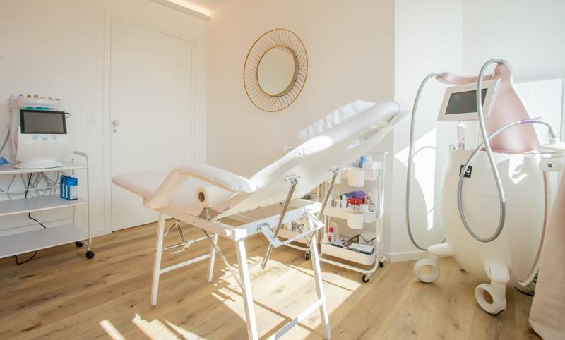 Local commercial - 90 m² - 4 pièces