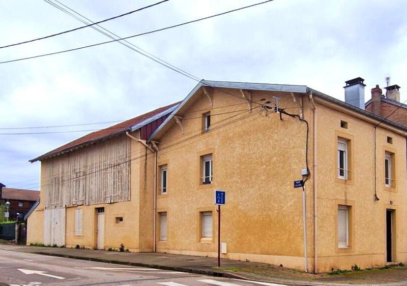 Maison - 106 m² - 6 pièces