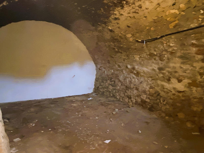 Maison - 323 m² - 6 pièces