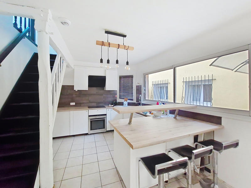 Appartement - 72 m² - 4 pièces