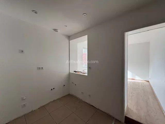 Immeuble - 160 m² - 8 pièces