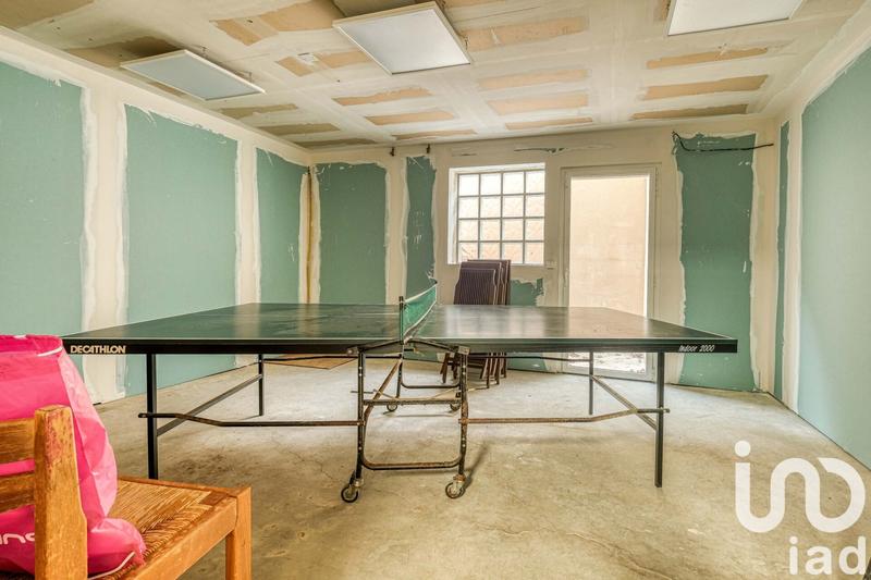 Maison - 220 m² - 7 pièces