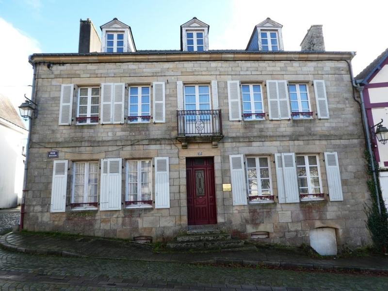 Maison bourgeoise - 310 m² - 8 pièces