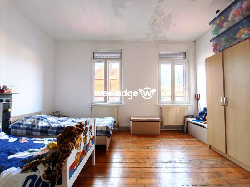 Maison - 93 m² - 4 pièces