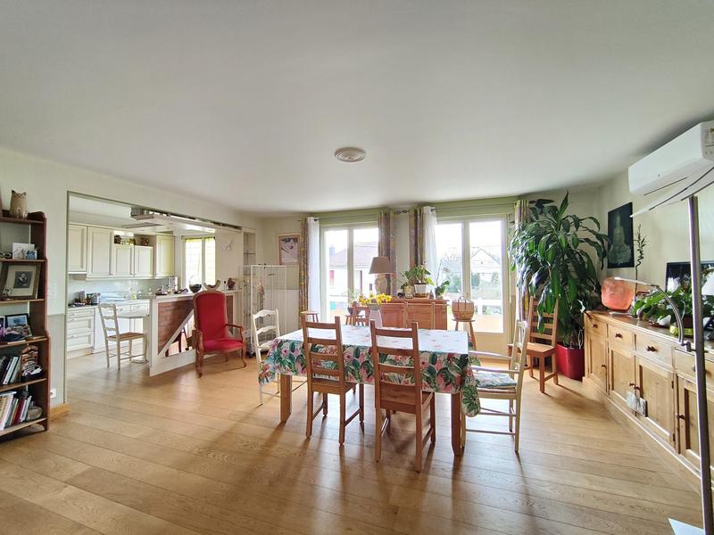 Maison ancienne - 169 m² - 7 pièces