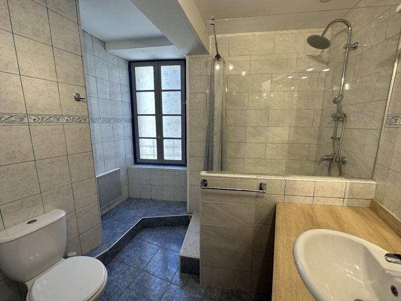 Maison de village - 84 m² - 3 pièces