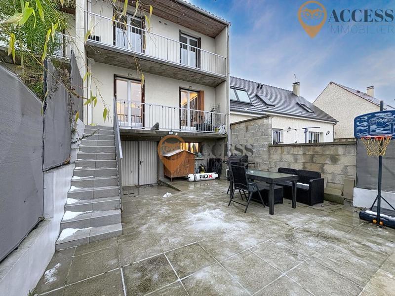 Pavillon - 96 m² - 5 pièces