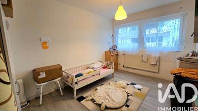 Appartement - 92 m² - 4 pièces