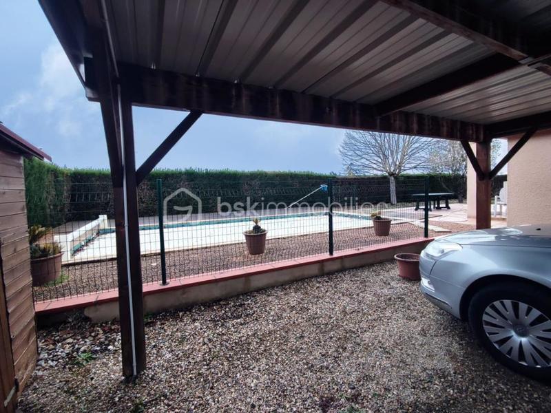 Maison traditionnelle - 90 m² - 4 pièces