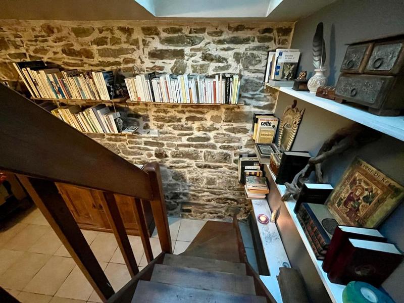 Maison - 205 m² - 8 pièces