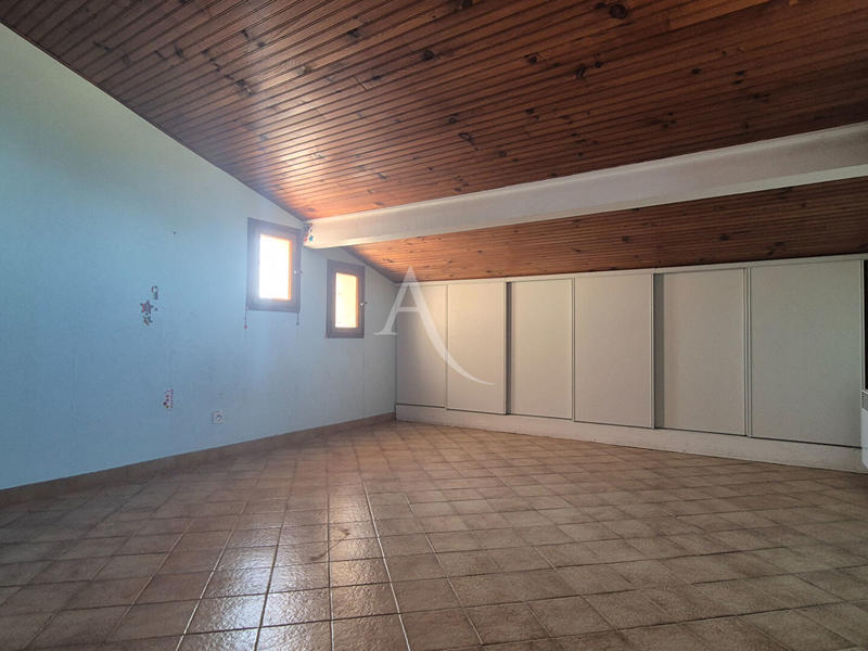 Maison - 170 m² - 6 pièces