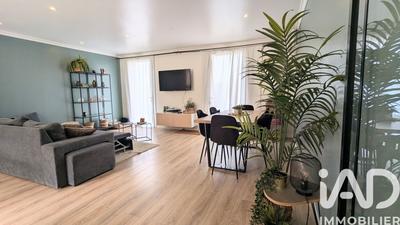 Maison - 125 m² - 5 pièces