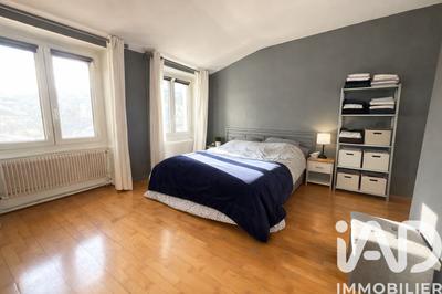 Appartement - 61 m² - 2 pièces