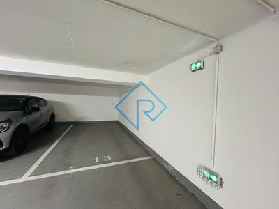 Parking - 10 m²