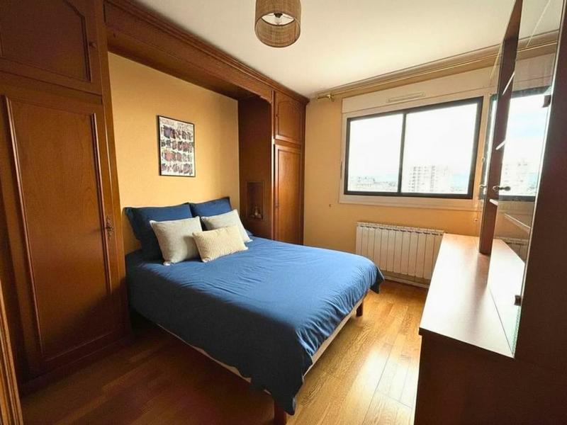 Appartement - 75 m² - 3 pièces