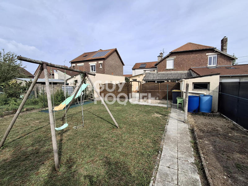 Maison - 110 m² - 6 pièces