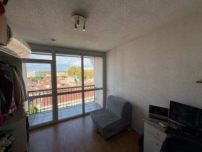 Studio - 14 m² - 1 pièce