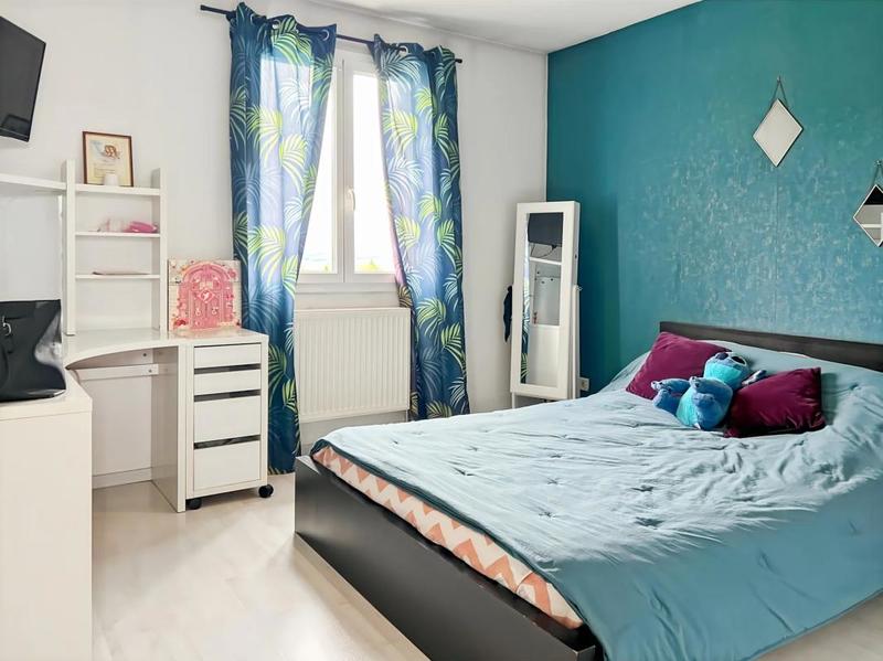 Maison - 140 m² - 6 pièces