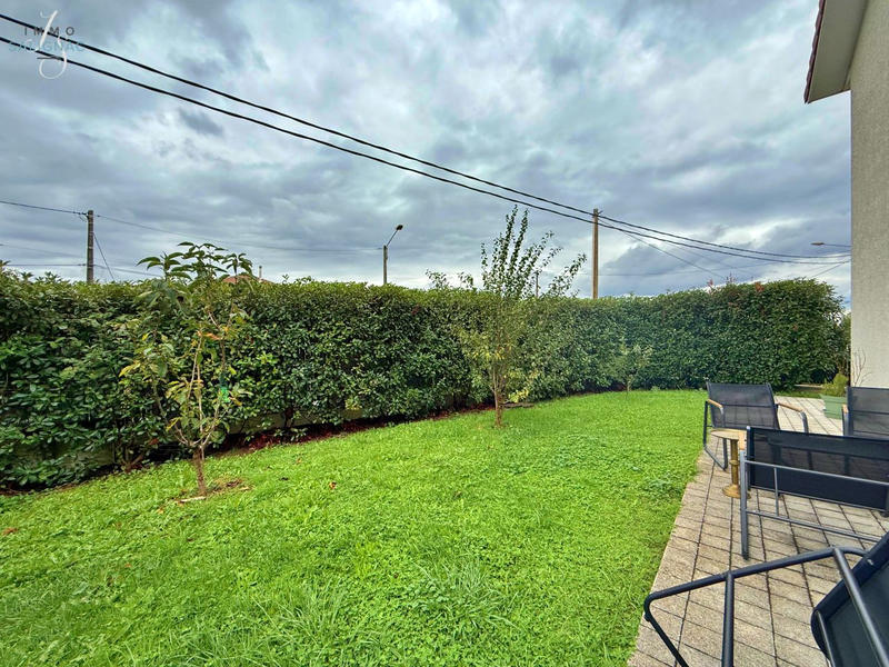 Maison - 97 m² - 4 pièces