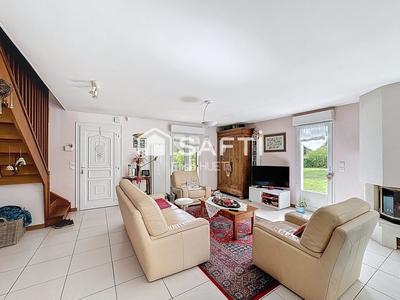 Maison - 130 m² - 5 pièces