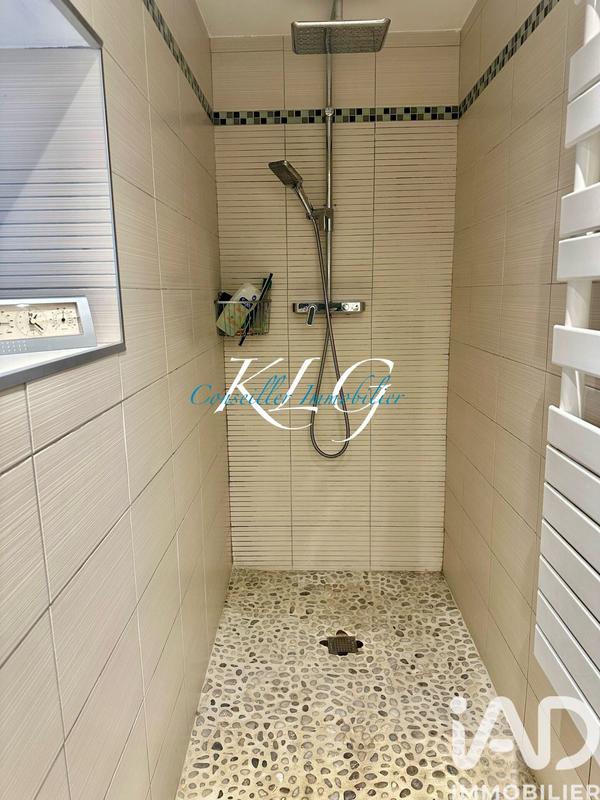 Maison de campagne - 219 m² - 8 pièces