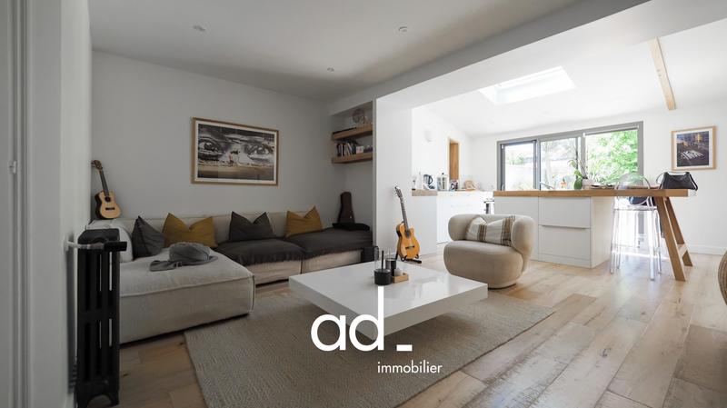 Maison - 147 m² - 6 pièces