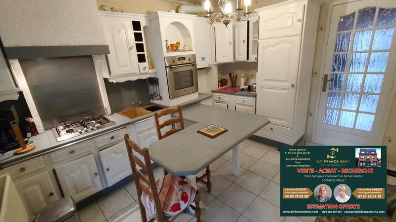 Maison - 87 m² - 6 pièces