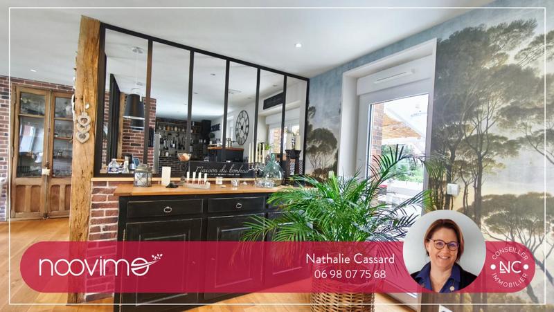 Maison - 251 m² - 7 pièces