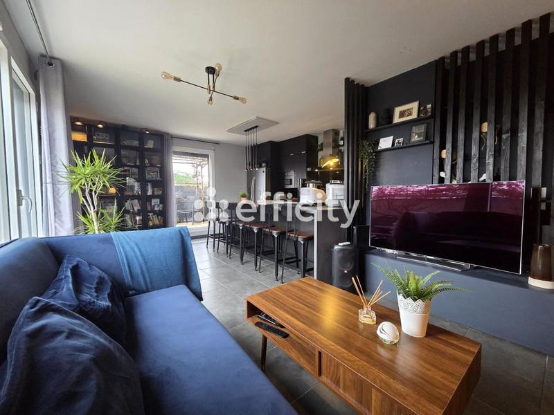 Appartement - 82 m² - 4 pièces