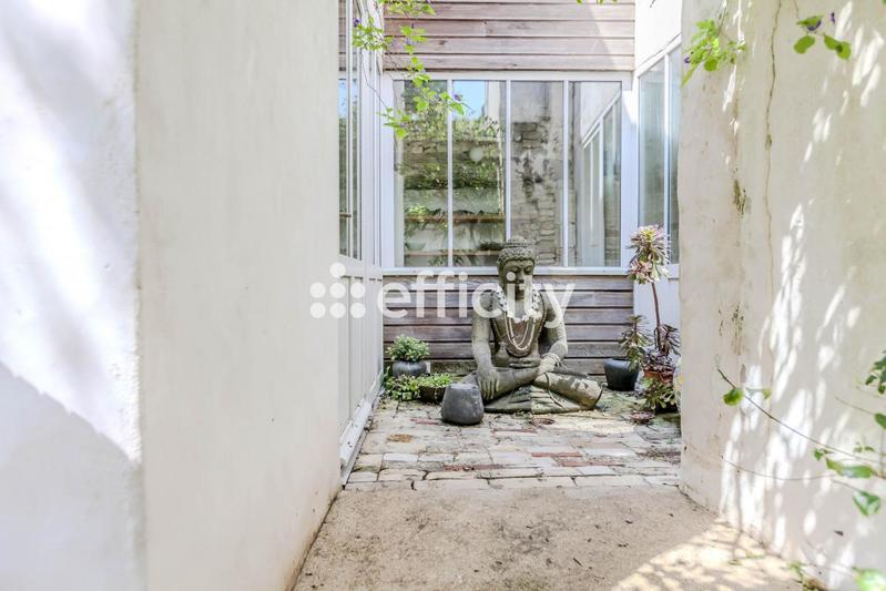 Maison - 192 m² - 9 pièces