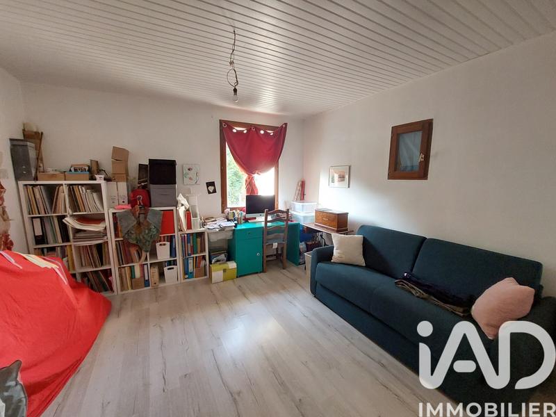 Maison - 245 m² - 6 pièces