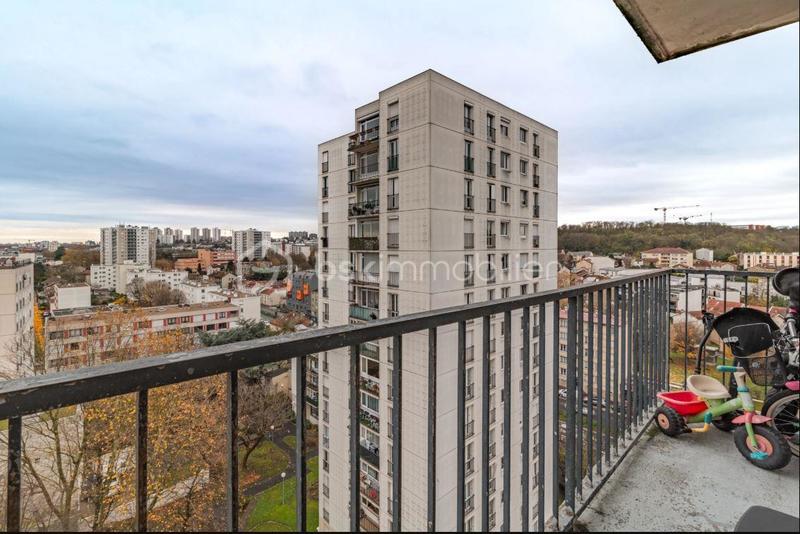 Appartement - 76 m² - 4 pièces