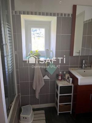 Appartement - 126 m² - 6 pièces