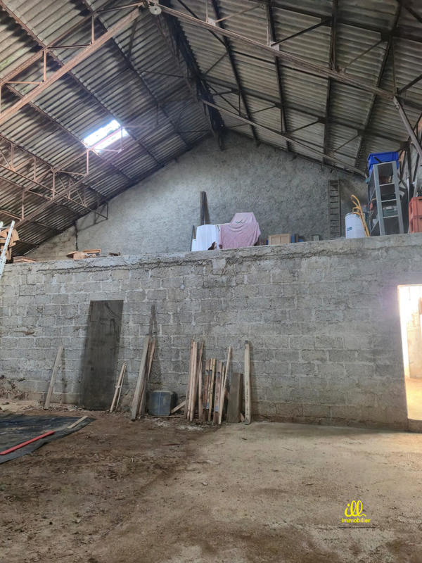 Maison - 216 m² - 10 pièces