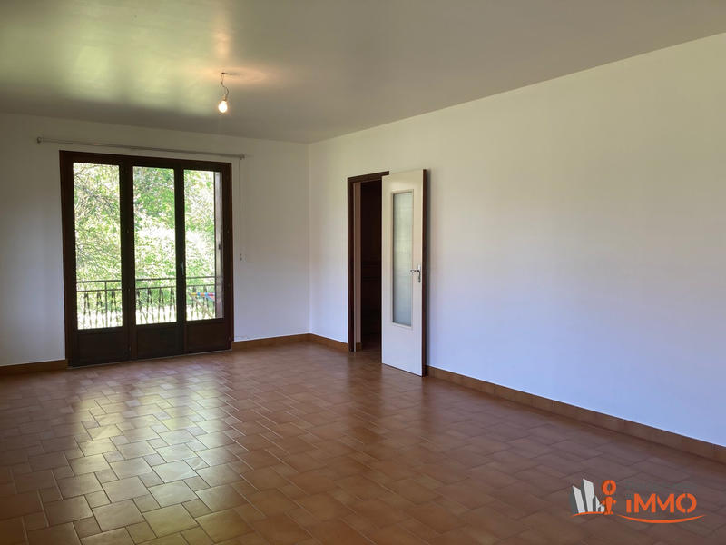 Villa - 100 m² - 4 pièces