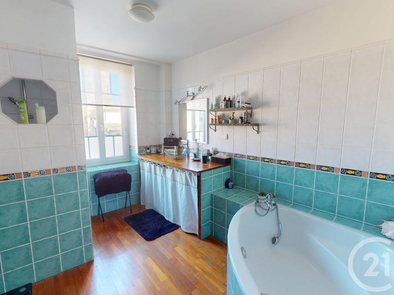 Maison - 145 m² - 4 pièces