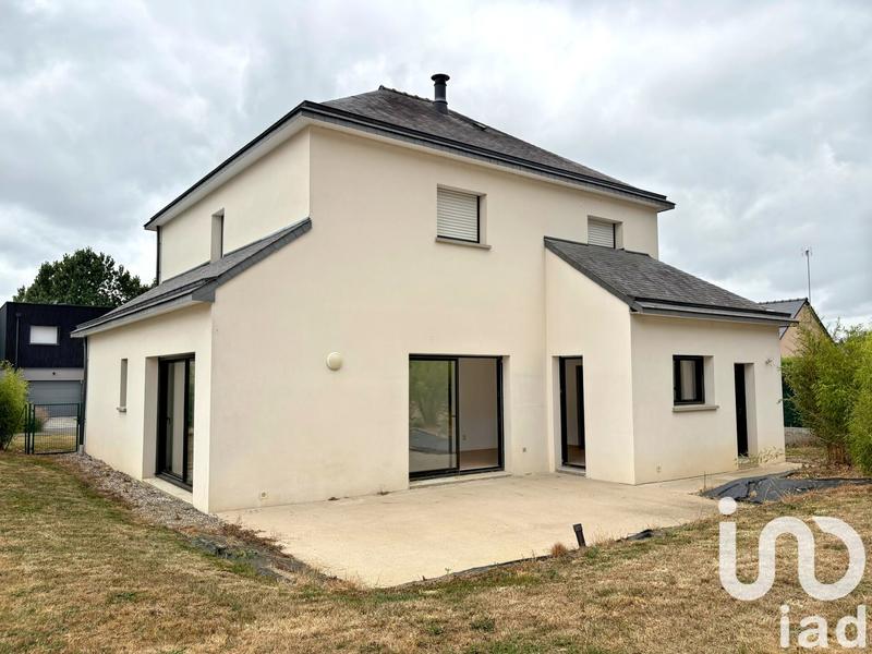 Maison - 130 m² - 8 pièces