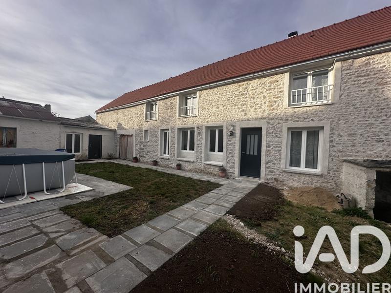 Maison - 142 m² - 7 pièces