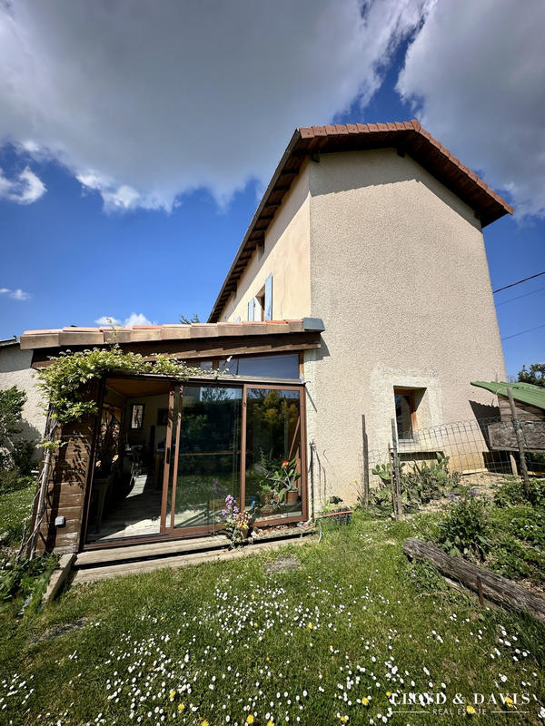 Maison - 146 m² - 7 pièces
