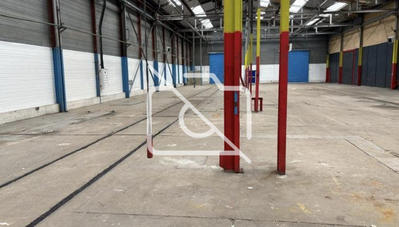 Entrepôt - 1 600 m²