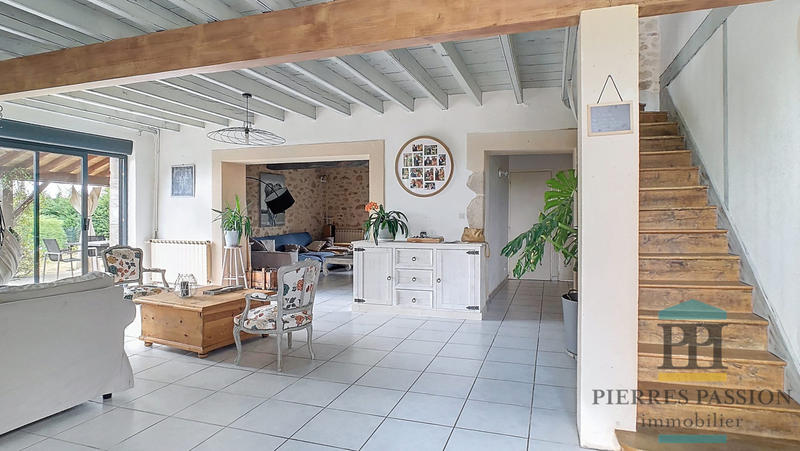 Maison ancienne - 250 m² - 7 pièces