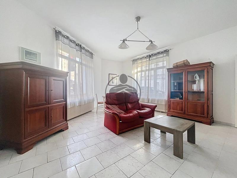 Maison - 77 m² - 5 pièces