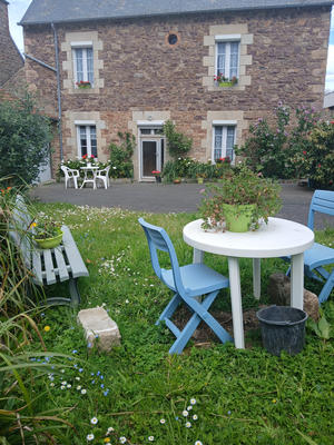 Maison - 96 m² - 4 pièces