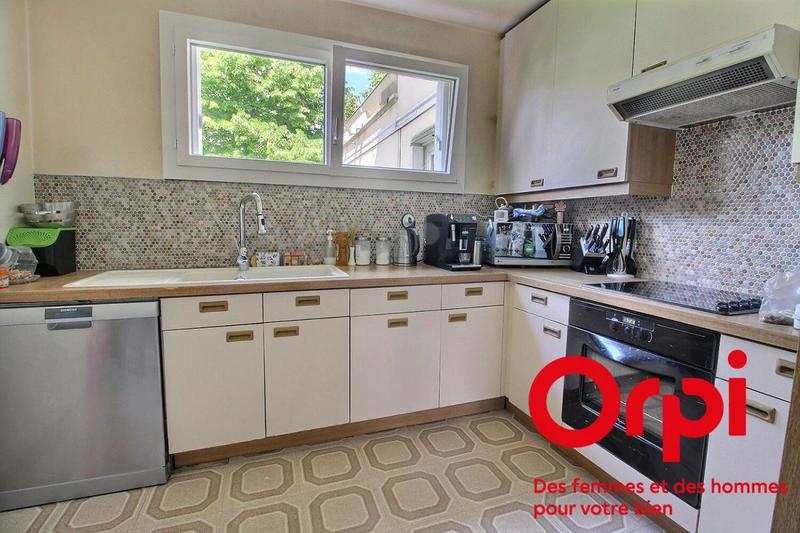 Appartement - 88 m² - 4 pièces