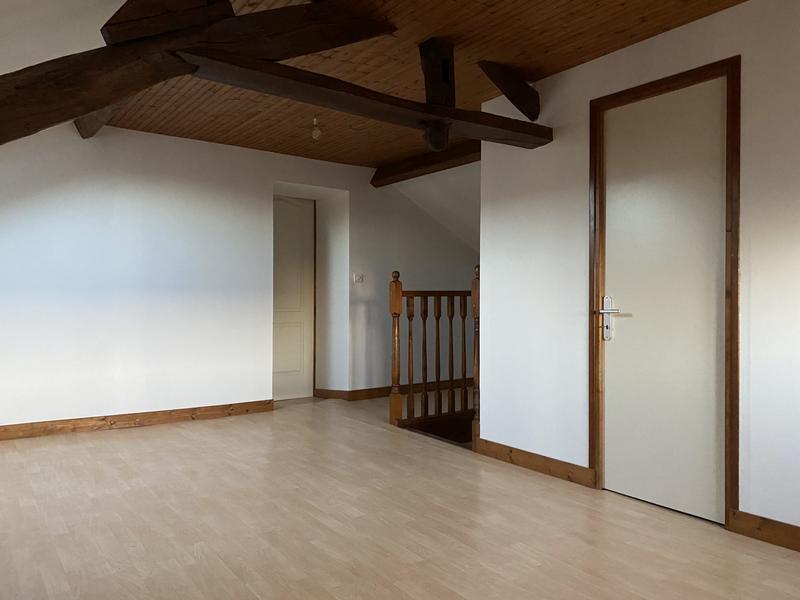 Maison - 122 m² - 7 pièces