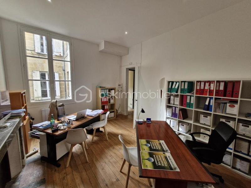 Immeuble - 476 m² - 24 pièces