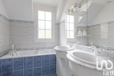 Maison - 108 m² - 6 pièces