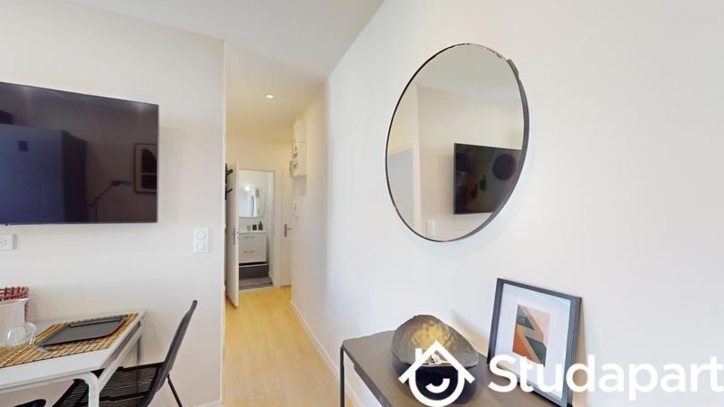 Chambre - 11 m² - 1 pièce